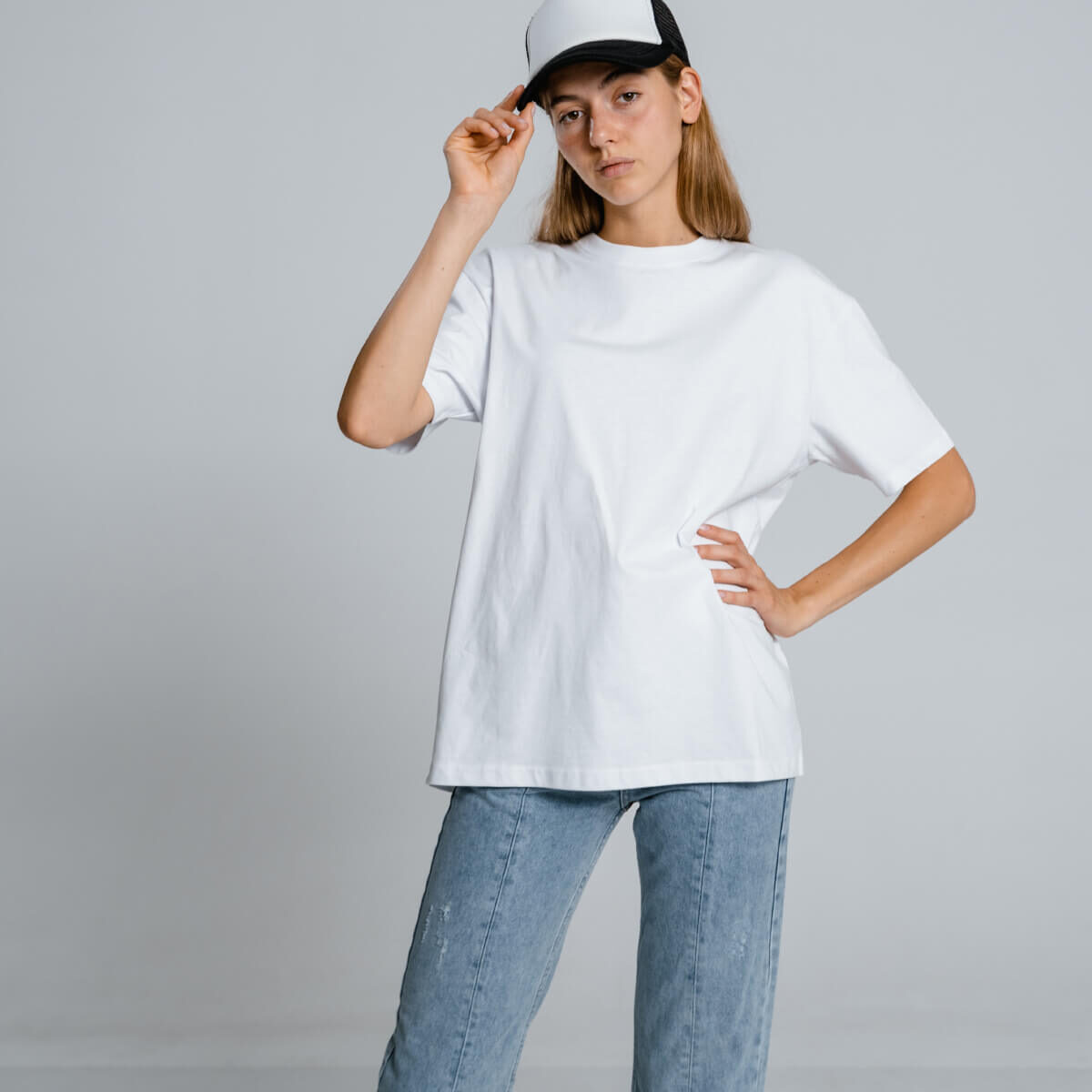 White basic t-shirt